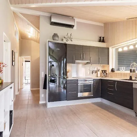 Holiday home 6 Person In H Jslev By Traum