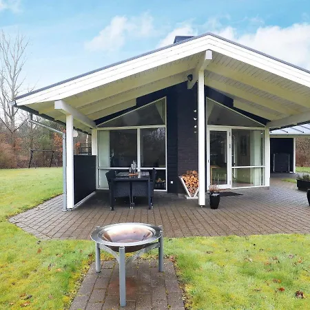 Holiday home 6 Person In H Jslev By Traum Hojslev