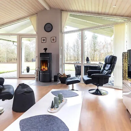 6 Person In H Jslev Holiday home
